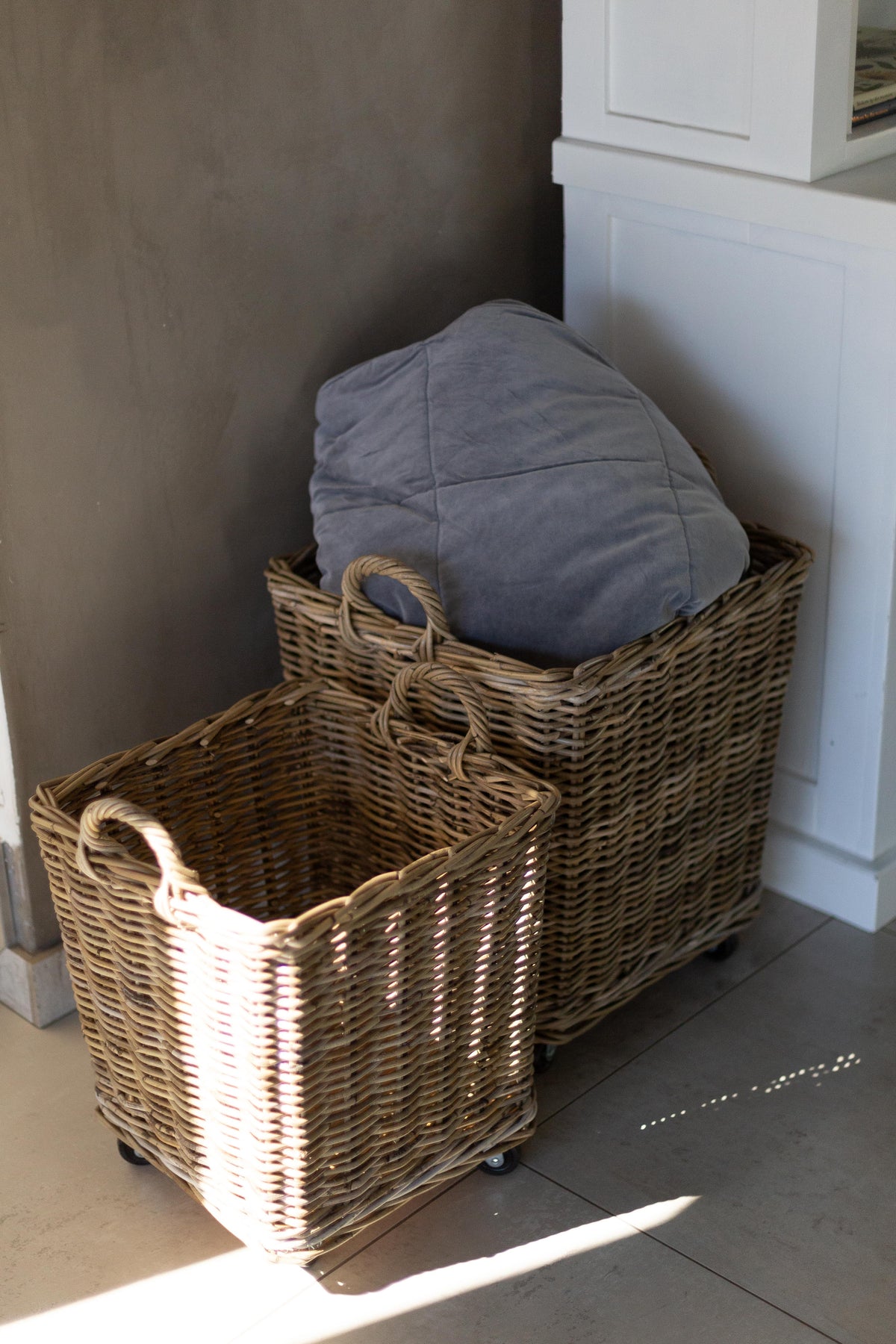 Rattan Square Storage Basket with Convenient Rolling Wheels