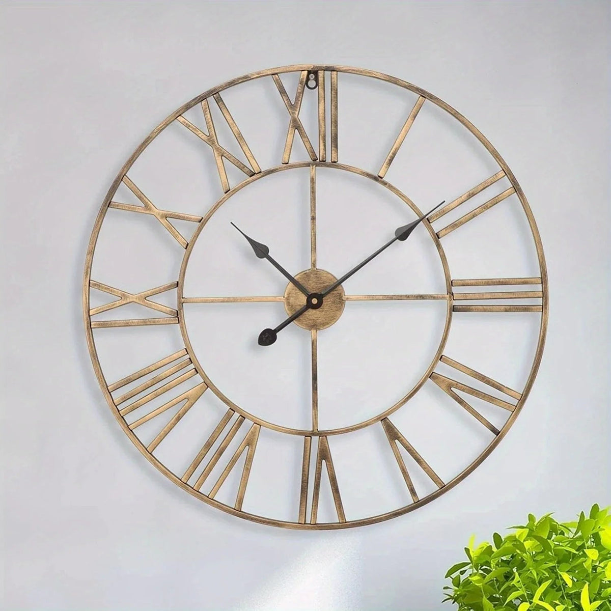 Silent Metal Roman 12-Inch Wall Clock Home Decor
